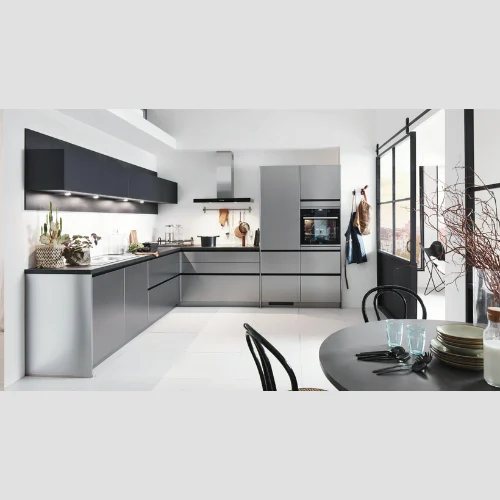 Modern modular kitchen interior design with sleek cabinets and premium finishes – Chennai home.